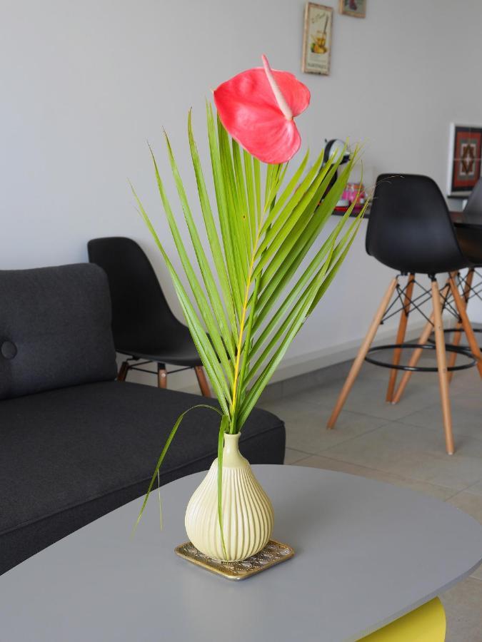 Eden Residence Сен-Лу Екстериор снимка