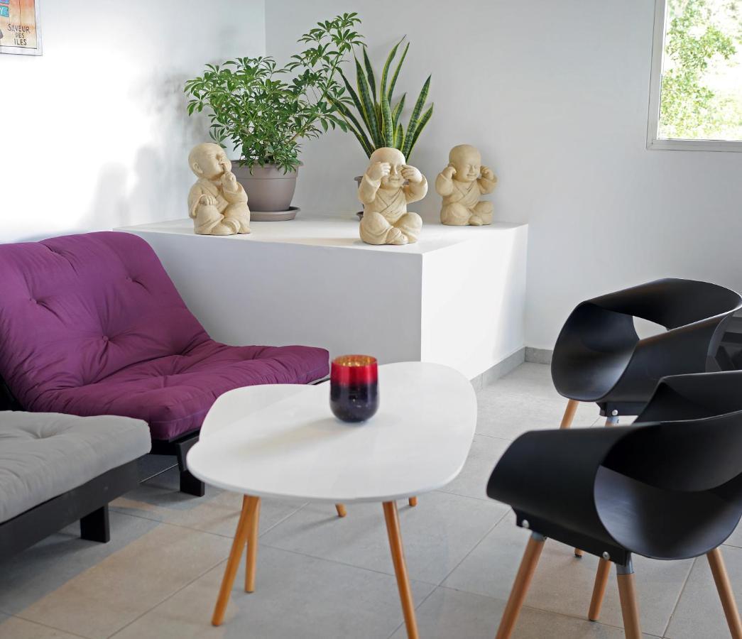 Eden Residence Сен-Лу Екстериор снимка